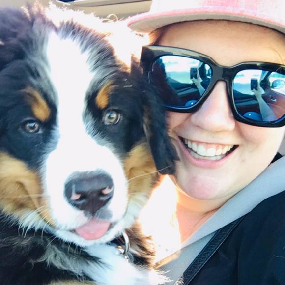 Meet your Posher, Tracy - Picture 1 of 1